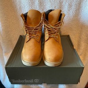 Timberland Classic Boot Wheat Nubuck